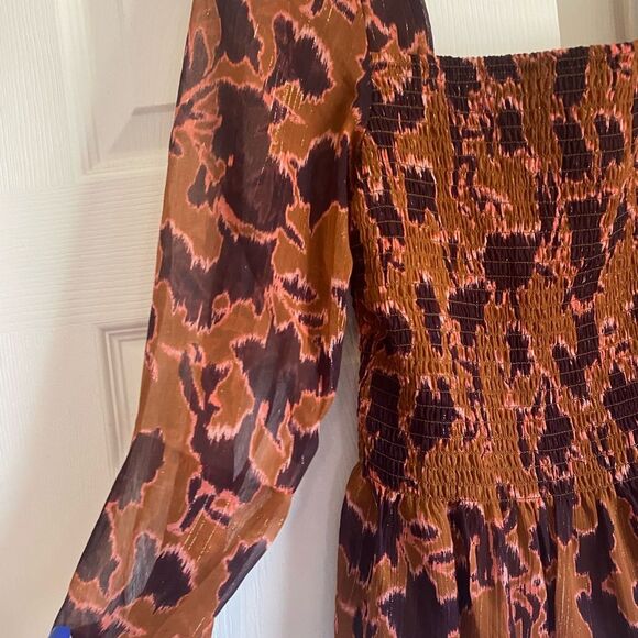 Nine West size medium brown purple floral sheer smocked long sleeve blouse - Picture 4 of 7